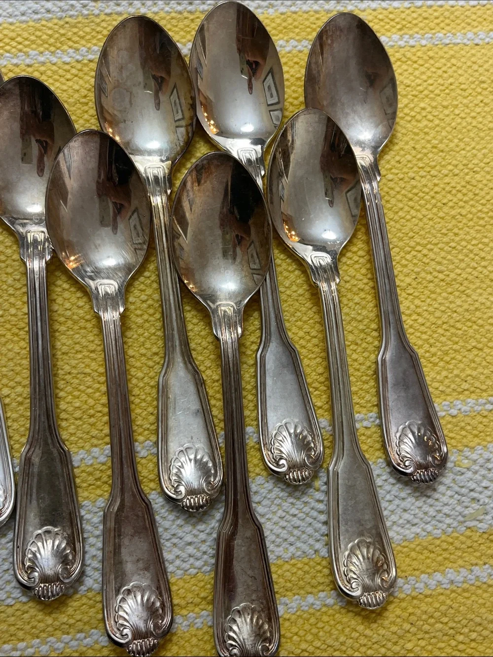 The Main Course Japan  Silverplated  Shell-teaspoons - Set of 12- vintage